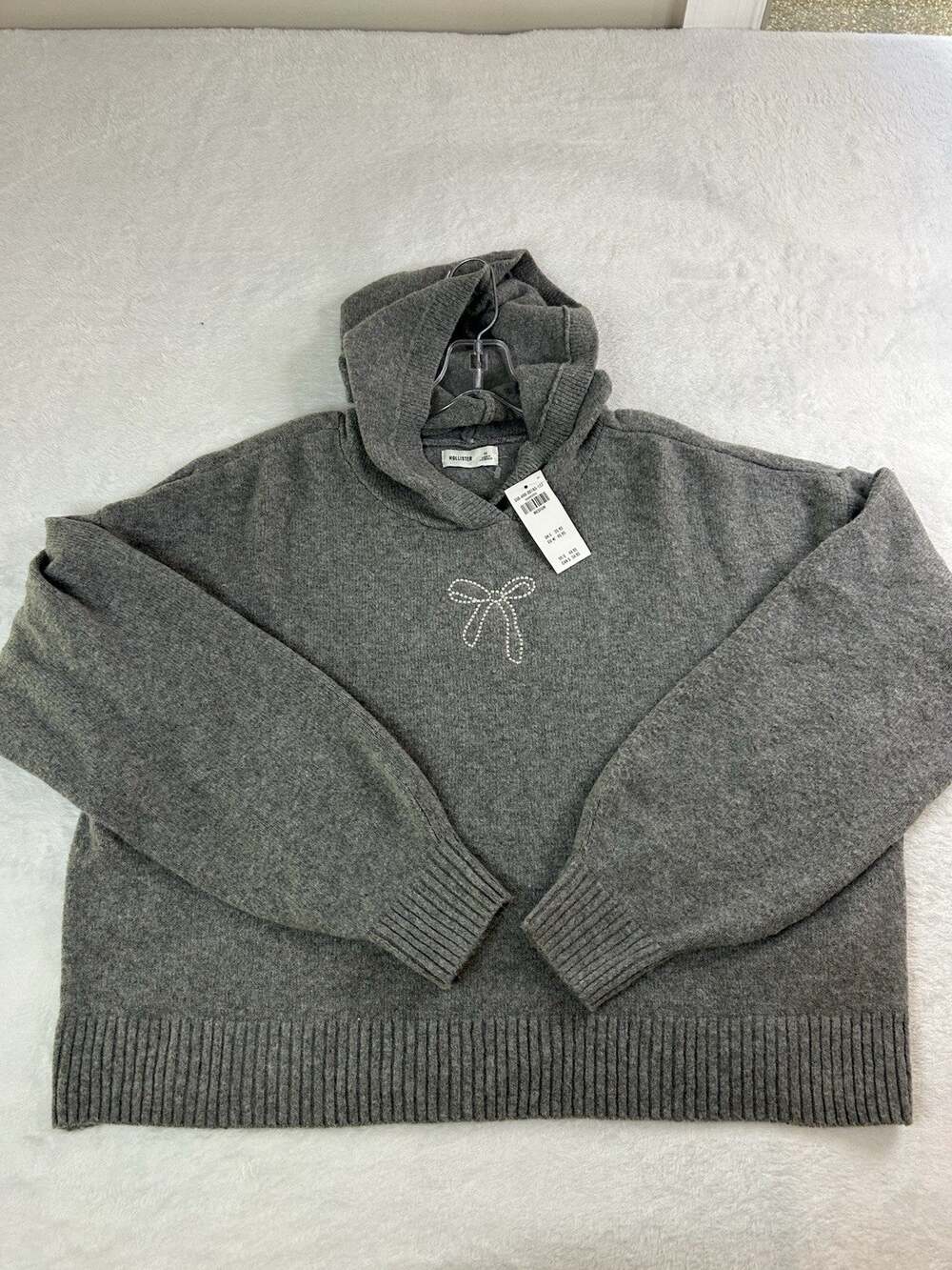 Hollister Co. Women’s Gray Hoodie Sweatshirt Size Medium Long Sleeve